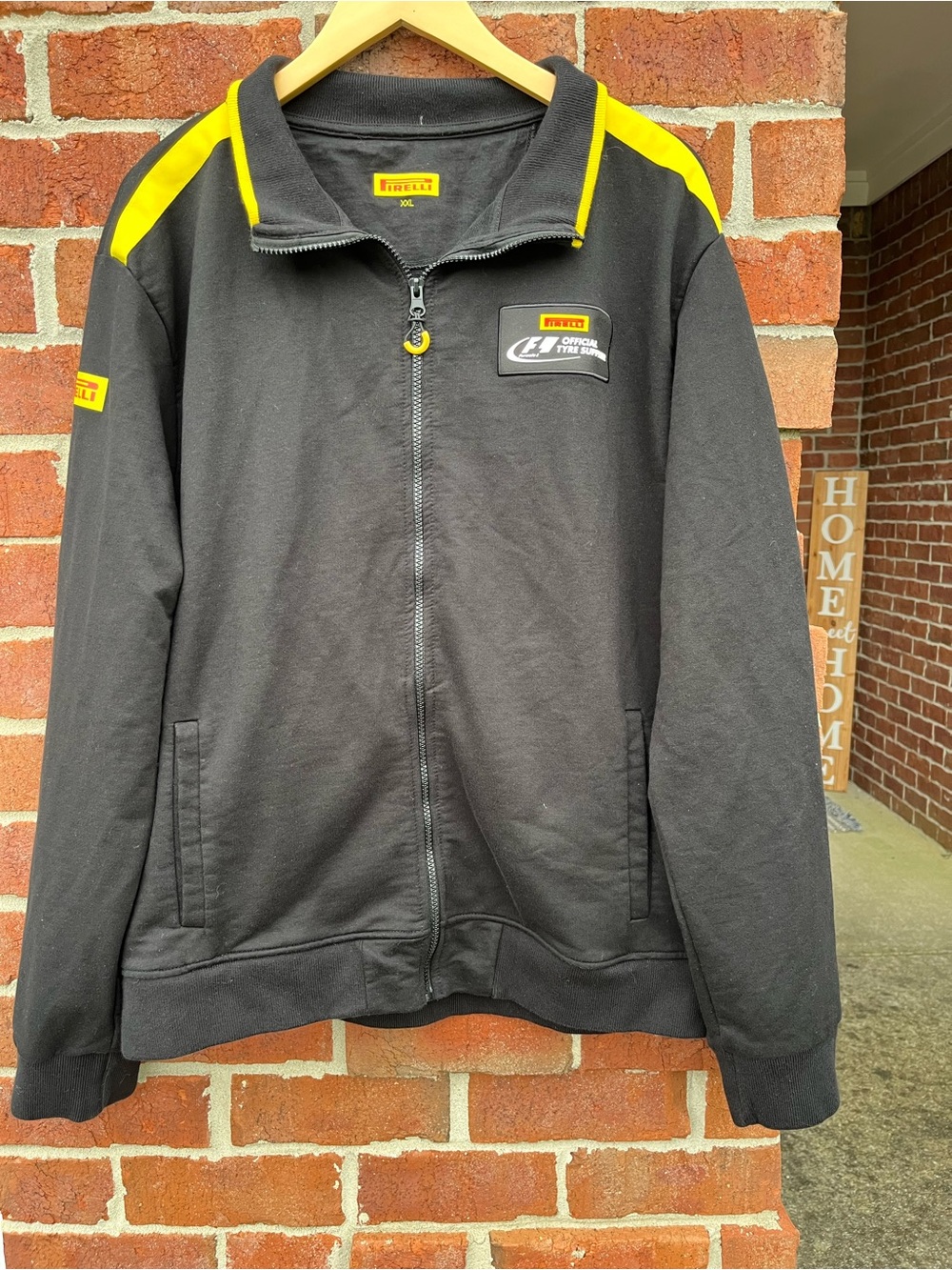 Pirelli Formula 1 Official Tyre Supplier Black Full Zip Track Jacket XXL